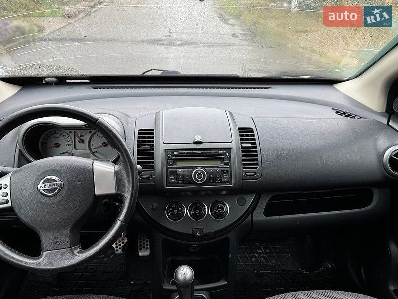 Хэтчбек Nissan Note 2008 в Киеве