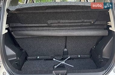 Хэтчбек Nissan Note 2009 в Полтаве