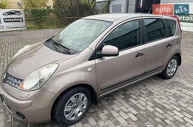 Хетчбек Nissan Note 2008 в Чернівцях