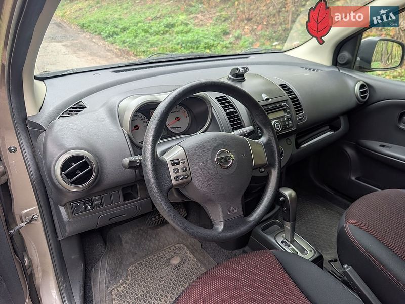 Хэтчбек Nissan Note 2007 в Киеве