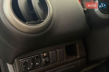 Хэтчбек Nissan Note 2007 в Виннице фото 27 Хэтчбек Nissan Note 2007 в Виннице