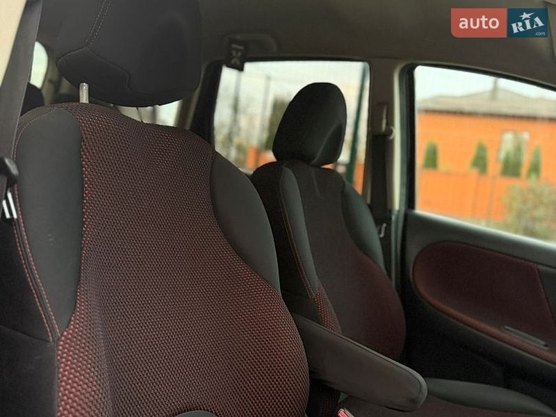 Хэтчбек Nissan Note 2007 в Виннице фото 33 Хэтчбек Nissan Note 2007 в Виннице