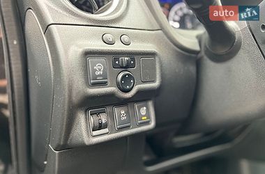 Хэтчбек Nissan Note 2014 в Львове фото 24 Хэтчбек Nissan Note 2014 в Львове