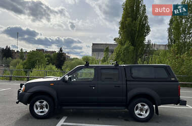 Пикап Nissan NP300 2011 в Киеве