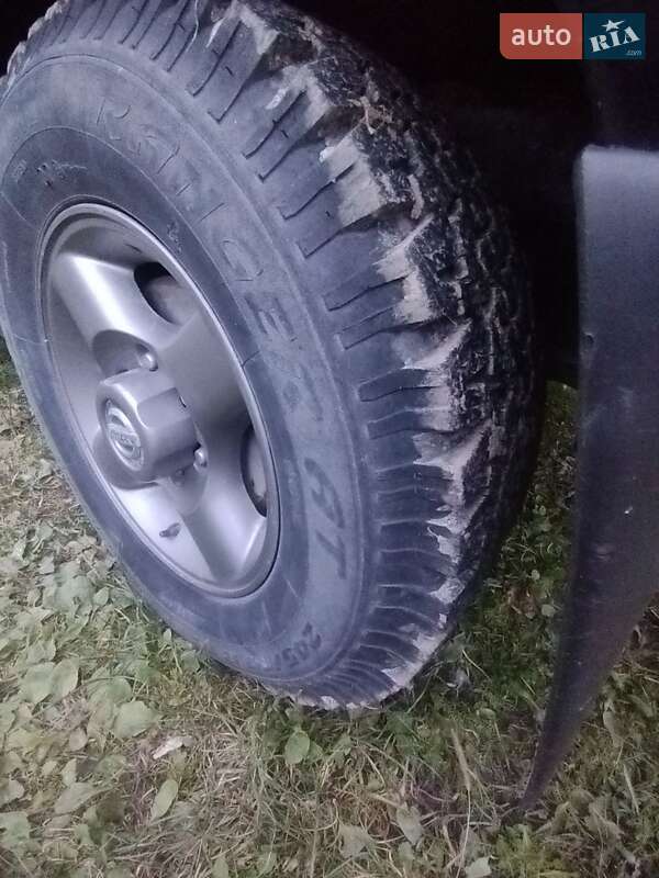 Пикап Nissan NP300 2008 в Львове