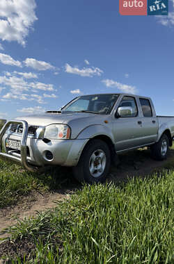 Пикап Nissan NP300 2010 в Тернополе
