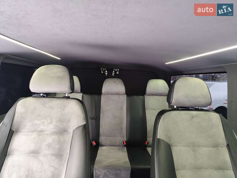 Грузовой фургон Nissan NV1500 2017 в Киеве