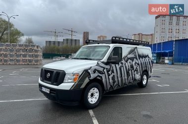 Грузопассажирский фургон Nissan NV1500 2017 в Киеве