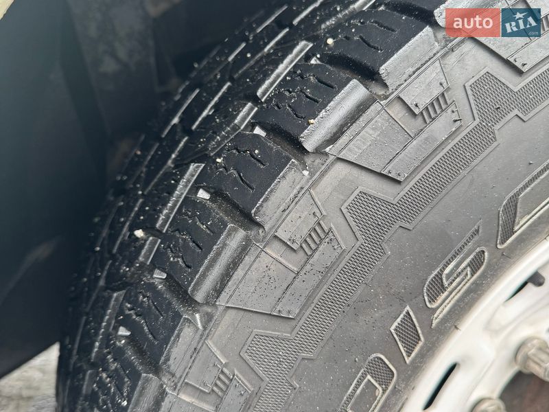 Грузопассажирский фургон Nissan NV1500 2017 в Киеве фото 28 Грузопассажирский фургон Nissan NV1500 2017 в Киеве