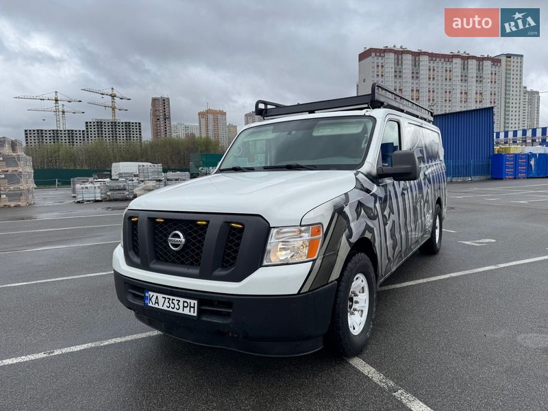 Грузопассажирский фургон Nissan NV1500 2017 в Киеве фото 34 Грузопассажирский фургон Nissan NV1500 2017 в Киеве