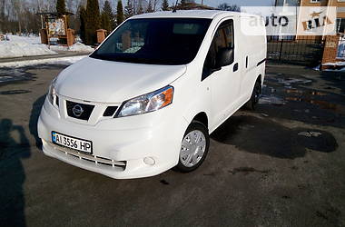 Грузопассажирский фургон Nissan NV200 2014 в Киеве