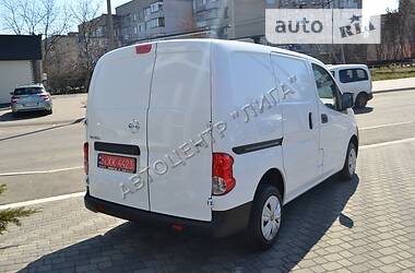 Мінівен Nissan NV200 2014 в Хмельницькому