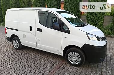 Грузопассажирский фургон Nissan NV200 2015 в Одессе