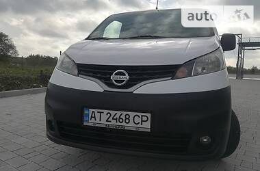 Грузопассажирский фургон Nissan NV200 2015 в Ивано-Франковске