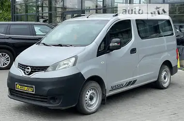 Nissan NV200 2012