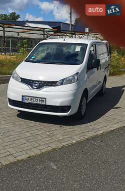 Грузовой фургон Nissan NV200 2014 в Киеве