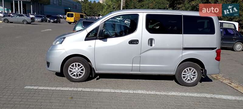 Мінівен Nissan NV200 2012 в Одесі фото 4 Мінівен Nissan NV200 2012 в Одесі