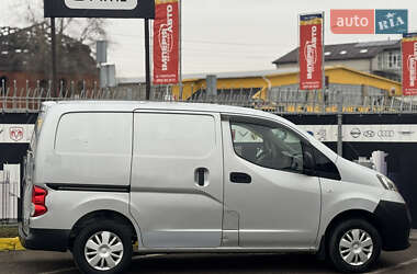 Вантажний фургон Nissan NV200 2010 в Києві