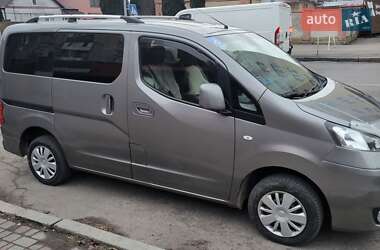 Минивэн Nissan NV200 2012 в Ровно