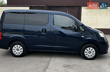 Минивэн Nissan NV200 2012 в 