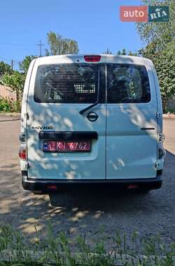 Вантажний фургон Nissan NV200 2016 в 