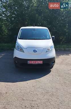 Вантажний фургон Nissan NV200 2016 в 