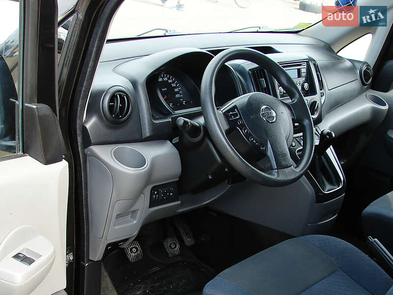 Минивэн Nissan NV200 2012 в Одессе