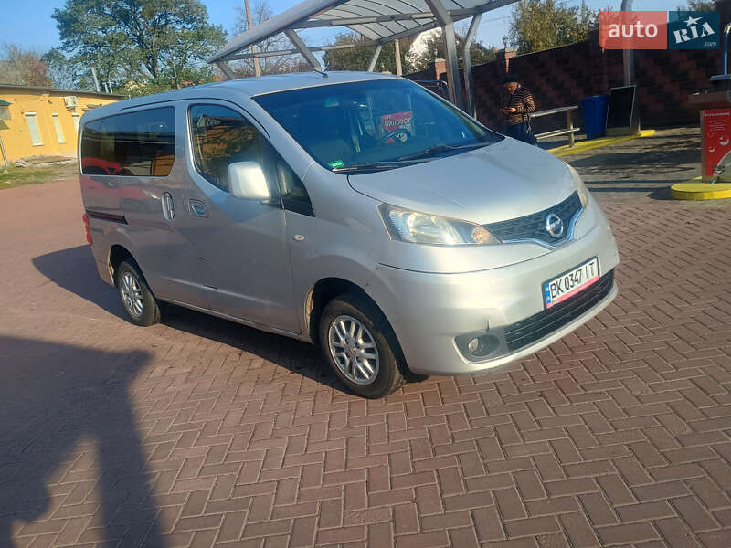 Минивэн Nissan NV200 2011 в Ровно фото 6 Минивэн Nissan NV200 2011 в Ровно