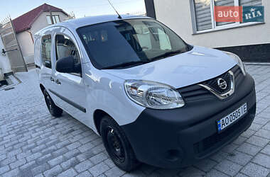 Інші вантажівки Nissan NV2500 2019 в Тячеві