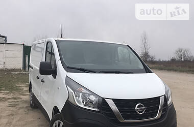 Грузопассажирский фургон Nissan NV300 2016 в Бердичеве