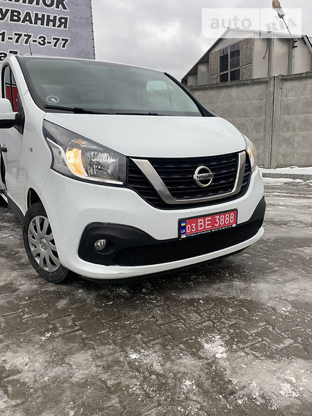 Универсал Nissan NV300 2017 в Хмельницком