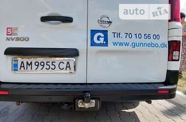 Грузовой фургон Nissan NV300 2019 в 