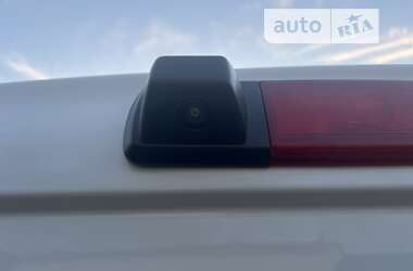 Вантажний фургон Nissan NV300 2018 в 