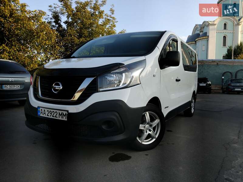Мінівен Nissan NV300 2017 в Володимирі