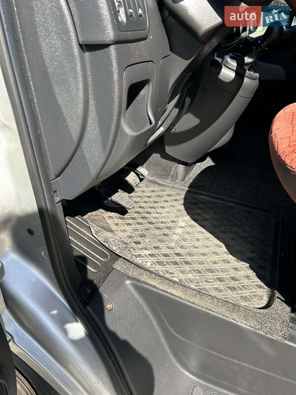 Туристический / Междугородний автобус Nissan NV400 2013 в Киеве