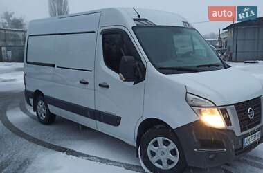 Грузовой фургон Nissan NV400 2015 в Житомире