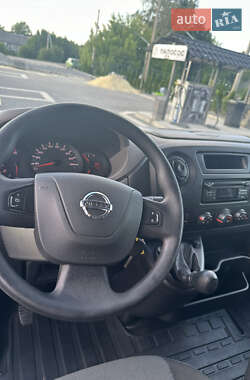 Грузопассажирский фургон Nissan NV400 2016 в 