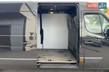Вантажний фургон Nissan NV400 2021 в 