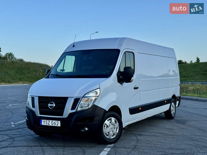 Nissan NV400 2018