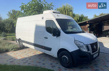 Рефрижератор Nissan NV400 2015 в Львове