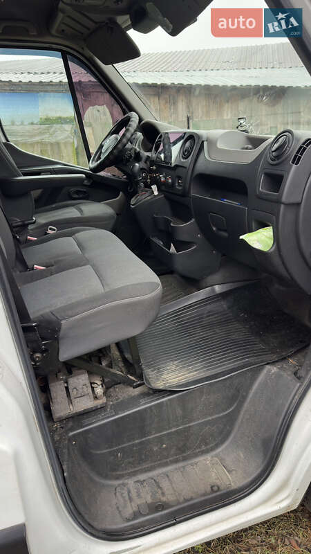 Мікроавтобус вантажний (до 3,5т) Nissan NV400 2012 в Гостомелі фото 11 Мікроавтобус вантажний (до 3,5т) Nissan NV400 2012 в Гостомелі