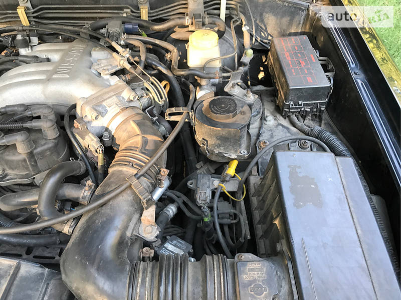 Внедорожник / Кроссовер Nissan Pathfinder 1997 в Киеве