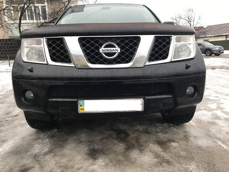 Позашляховик / Кросовер Nissan Pathfinder 2005 в Києві