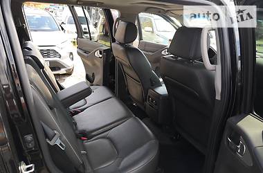 Позашляховик / Кросовер Nissan Pathfinder 2012 в 