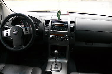 Позашляховик / Кросовер Nissan Pathfinder 2005 в Миколаєві