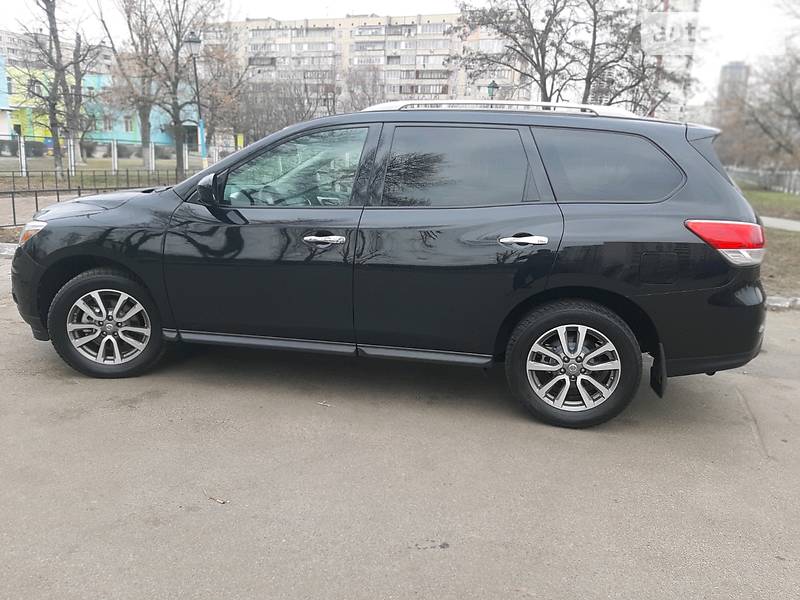 Позашляховик / Кросовер Nissan Pathfinder 2015 в Києві фото 6 Позашляховик / Кросовер Nissan Pathfinder 2015 в Києві