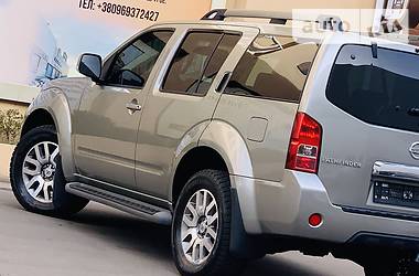 Позашляховик / Кросовер Nissan Pathfinder 2012 в 