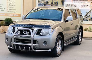 Позашляховик / Кросовер Nissan Pathfinder 2012 в 