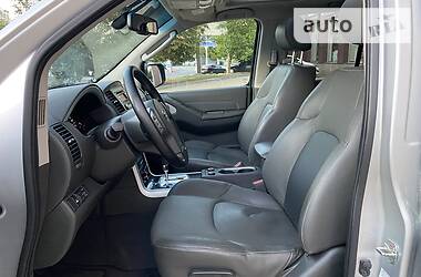Позашляховик / Кросовер Nissan Pathfinder 2013 в 