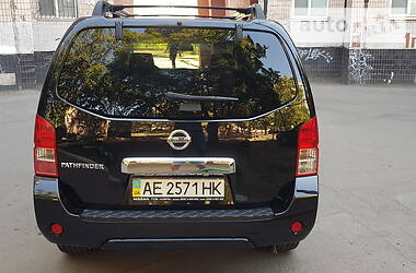 Внедорожник / Кроссовер Nissan Pathfinder 2012 в Кривом Роге